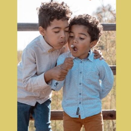 Jongens in Spanje, kinderen in Sevilla